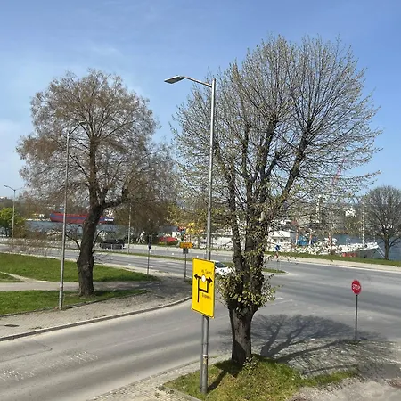 Asparuh Studio3 شقة 3*