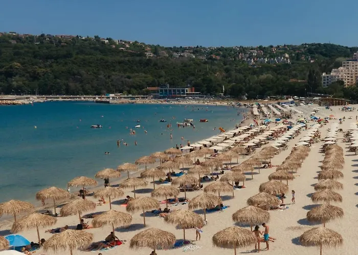 דירה Asparuh Studio3 וארנה