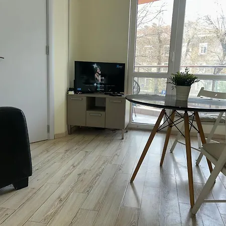 아파트 Asparuh Studio3 4*